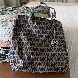 Michael Kors Logo Jet Set Slim Canvas Tote Bag